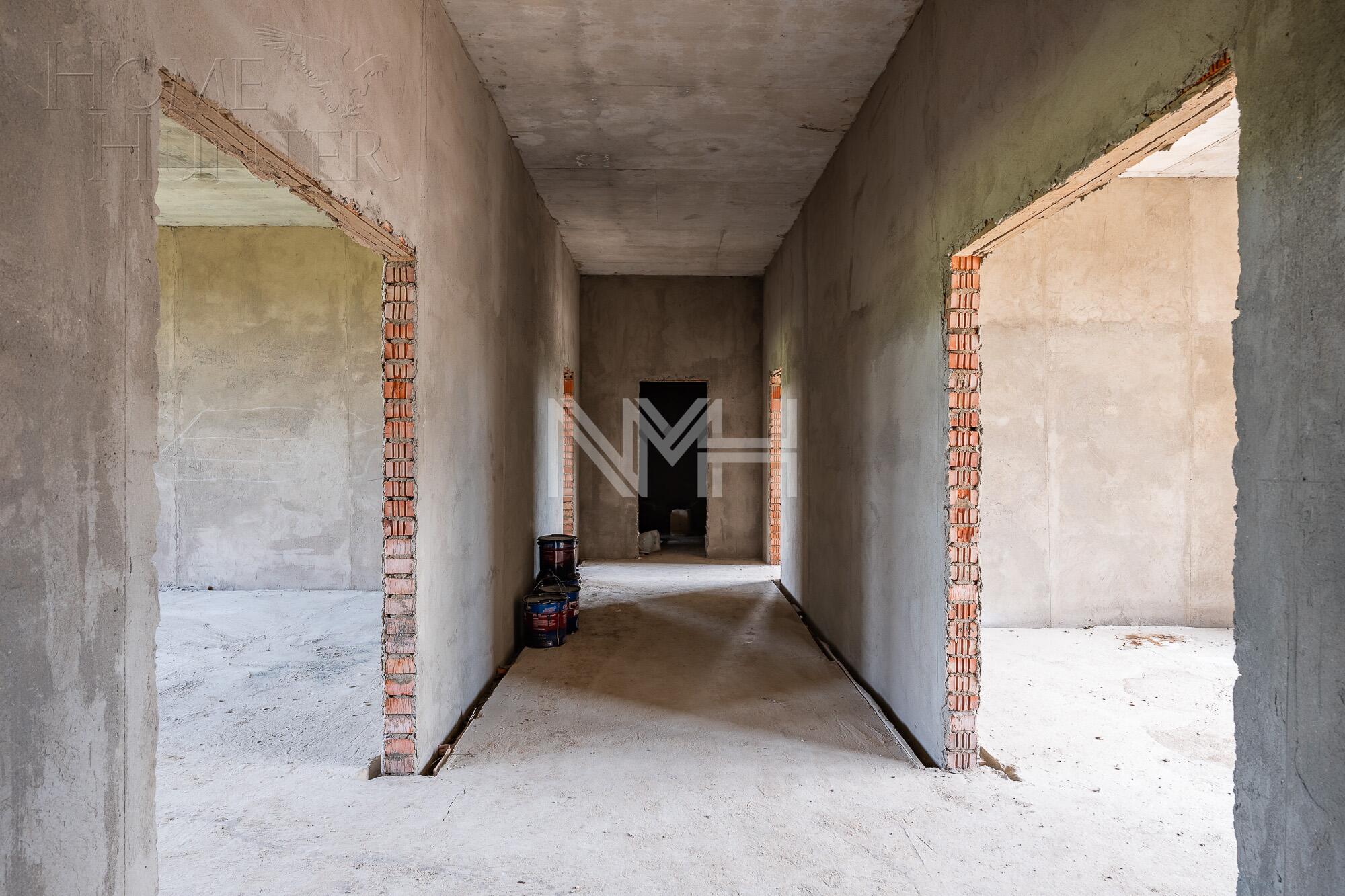 2-этажный коттедж 550 м² без отделки