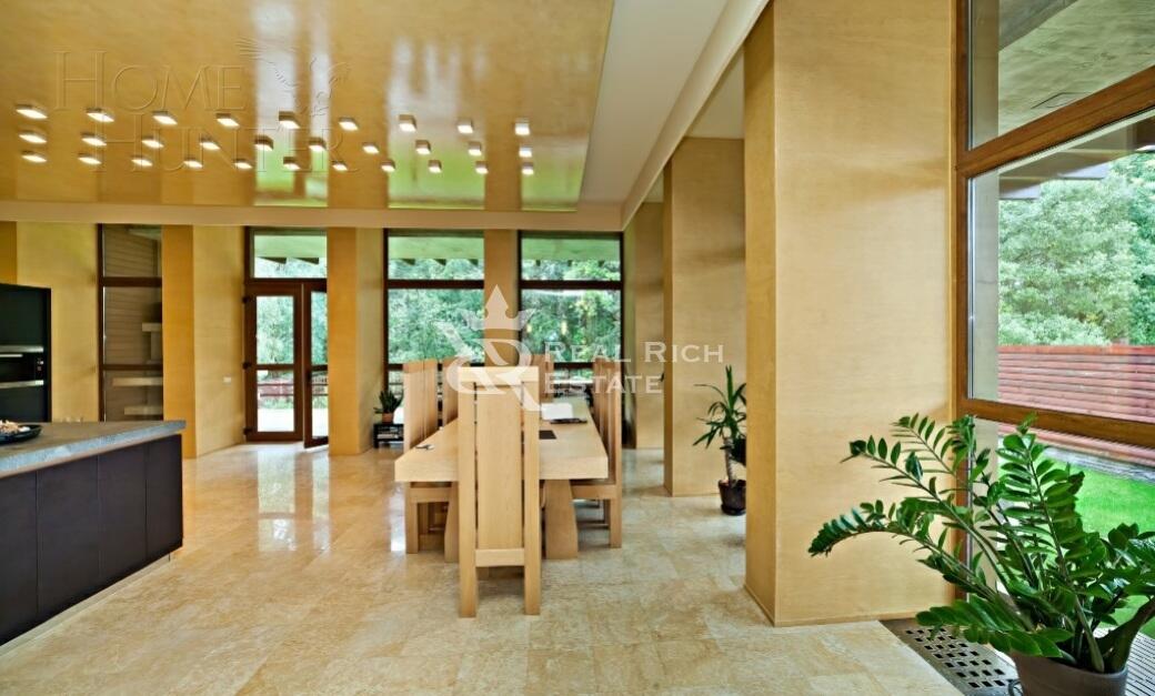 1-этажный коттедж 800 м² с отделкой