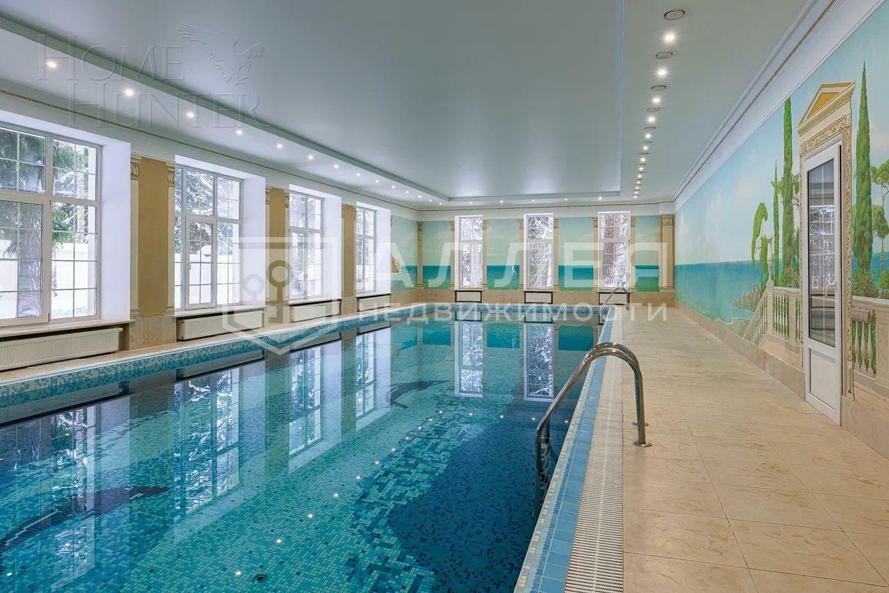 2-этажный коттедж 1 250 м² с отделкой