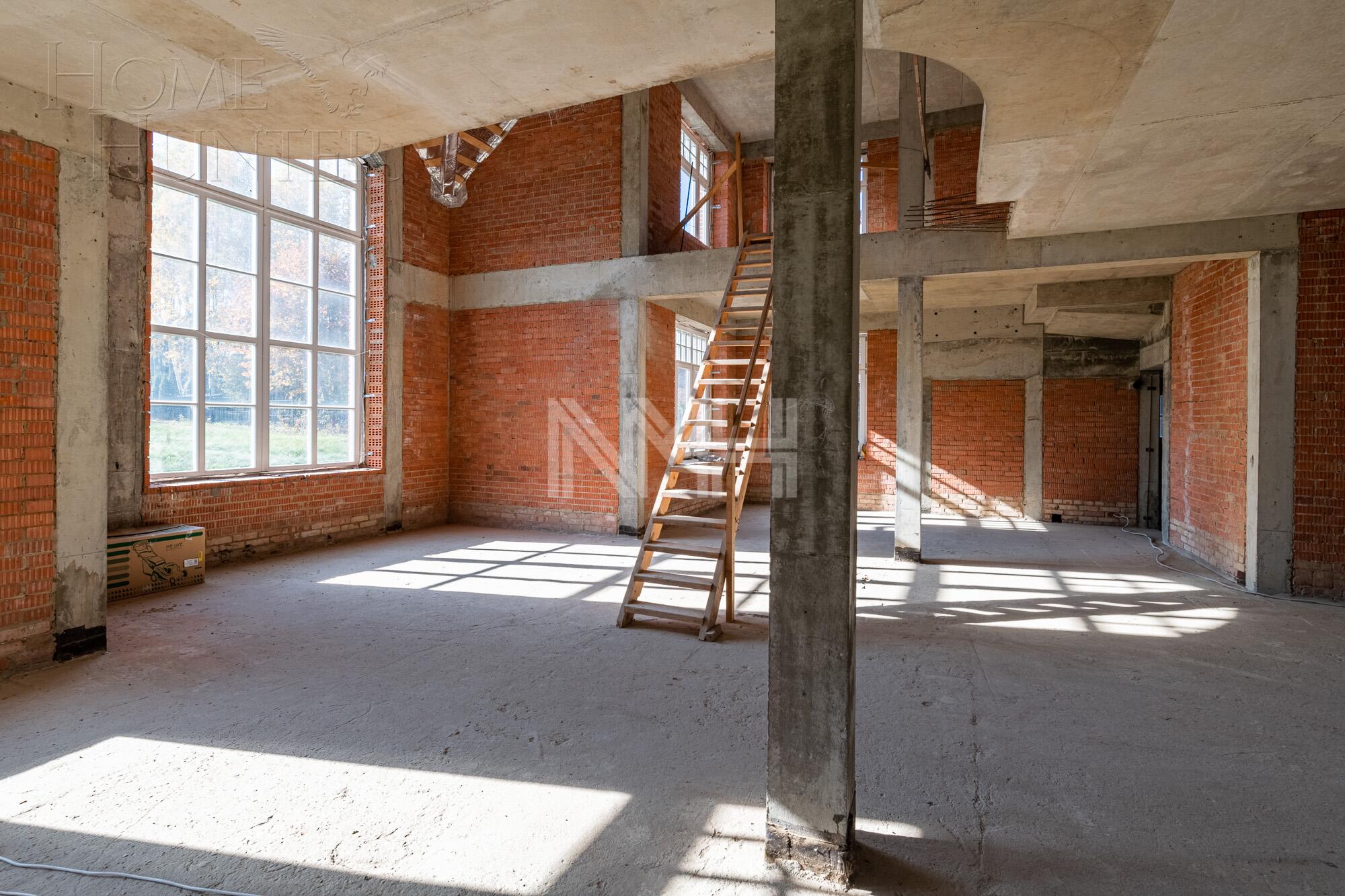 2-этажный коттедж 432.2 м² без отделки