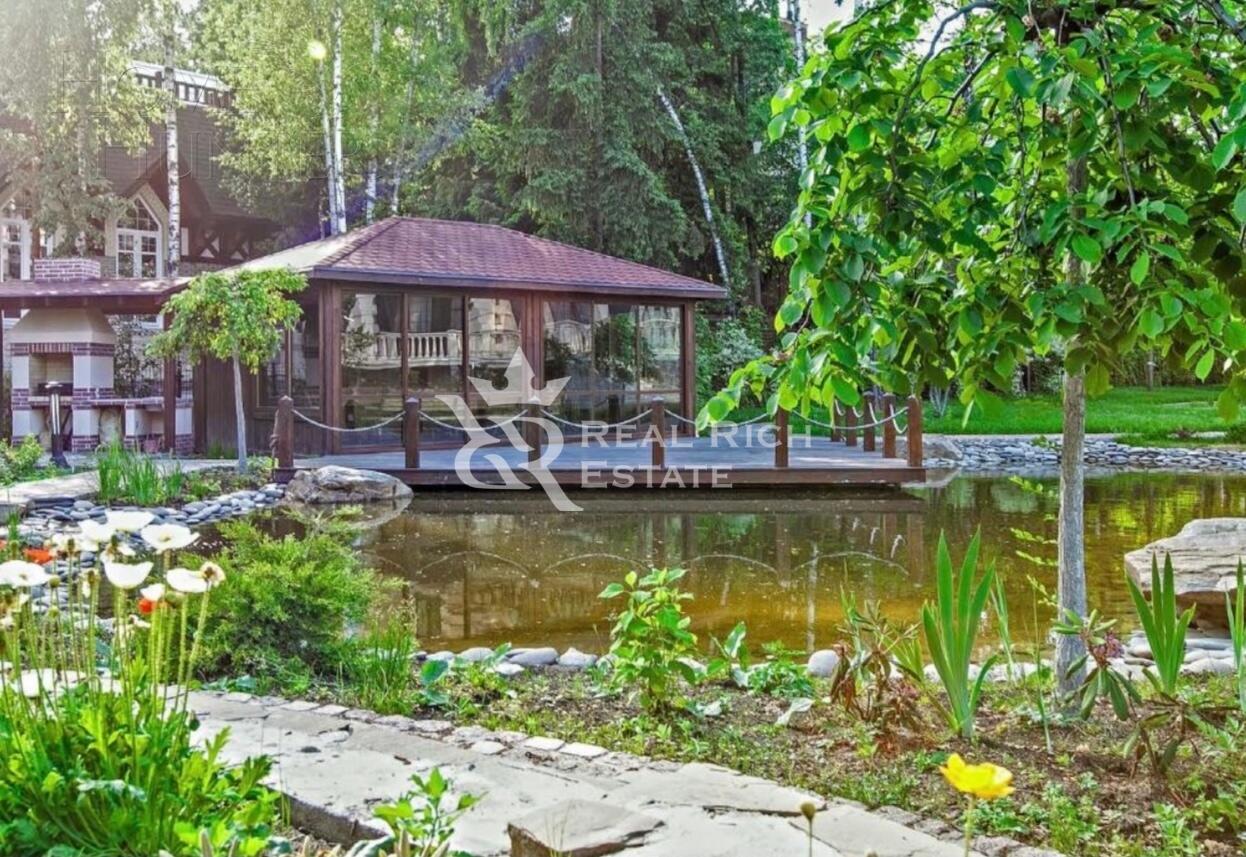 2-этажный коттедж 1 260 м² с отделкой