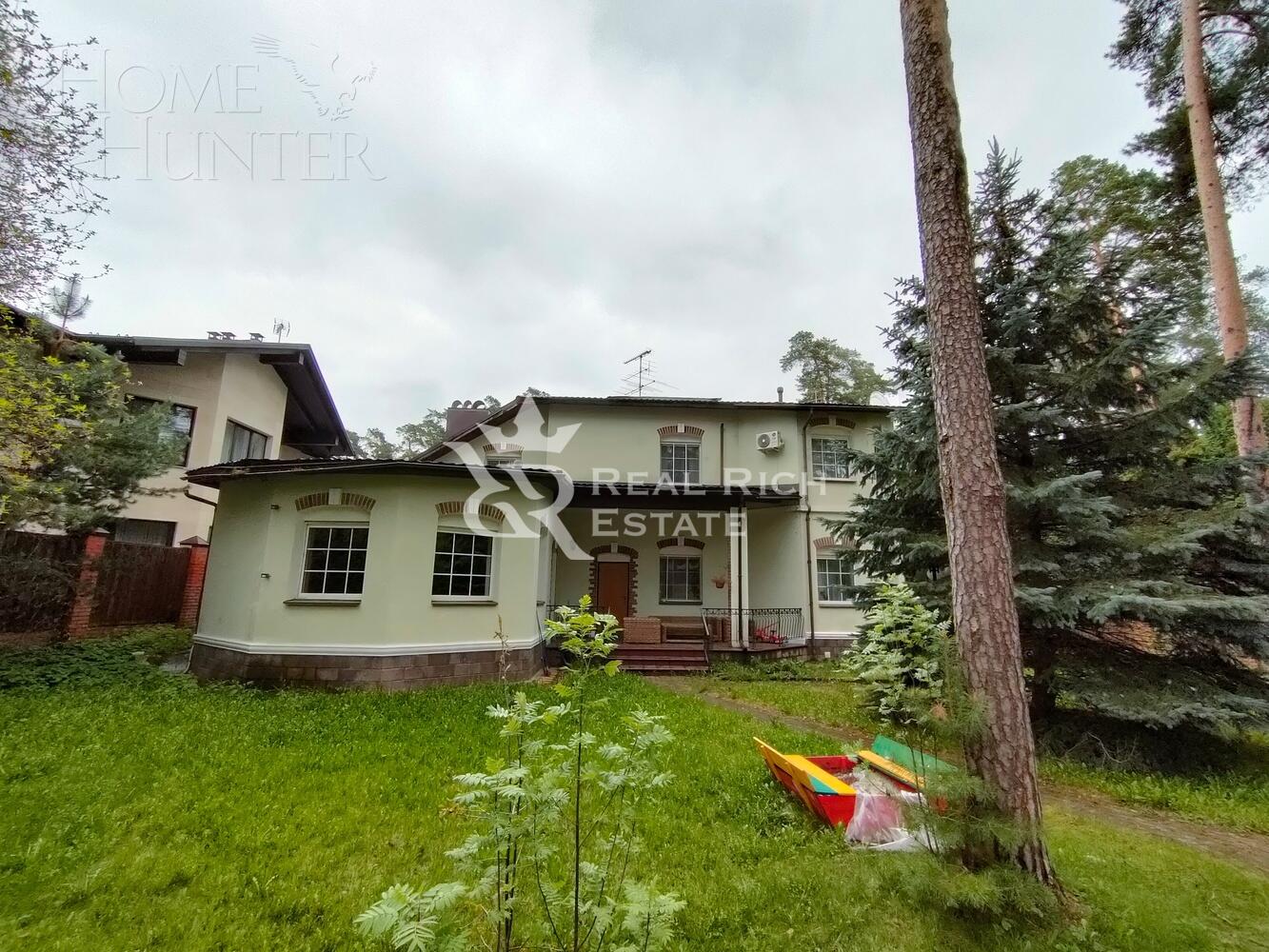 2-этажный коттедж 500.5 м² с отделкой