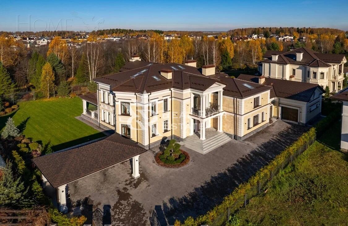 2-этажный коттедж 800 м² с отделкой