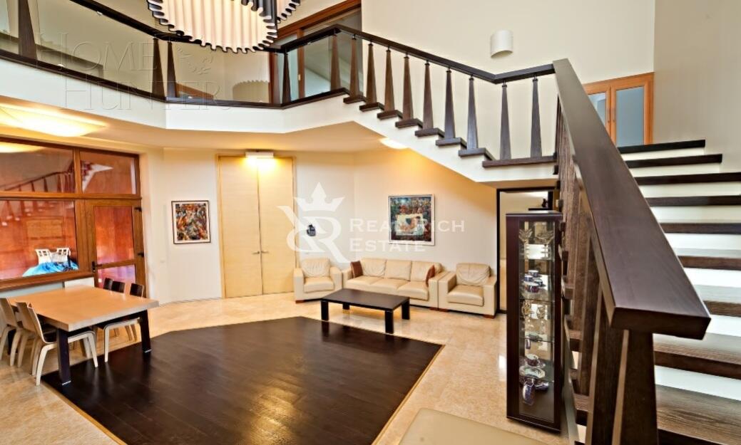 1-этажный коттедж 800 м² с отделкой