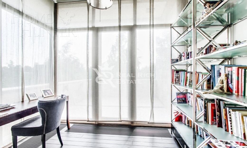 2-этажный коттедж 720 м² с отделкой