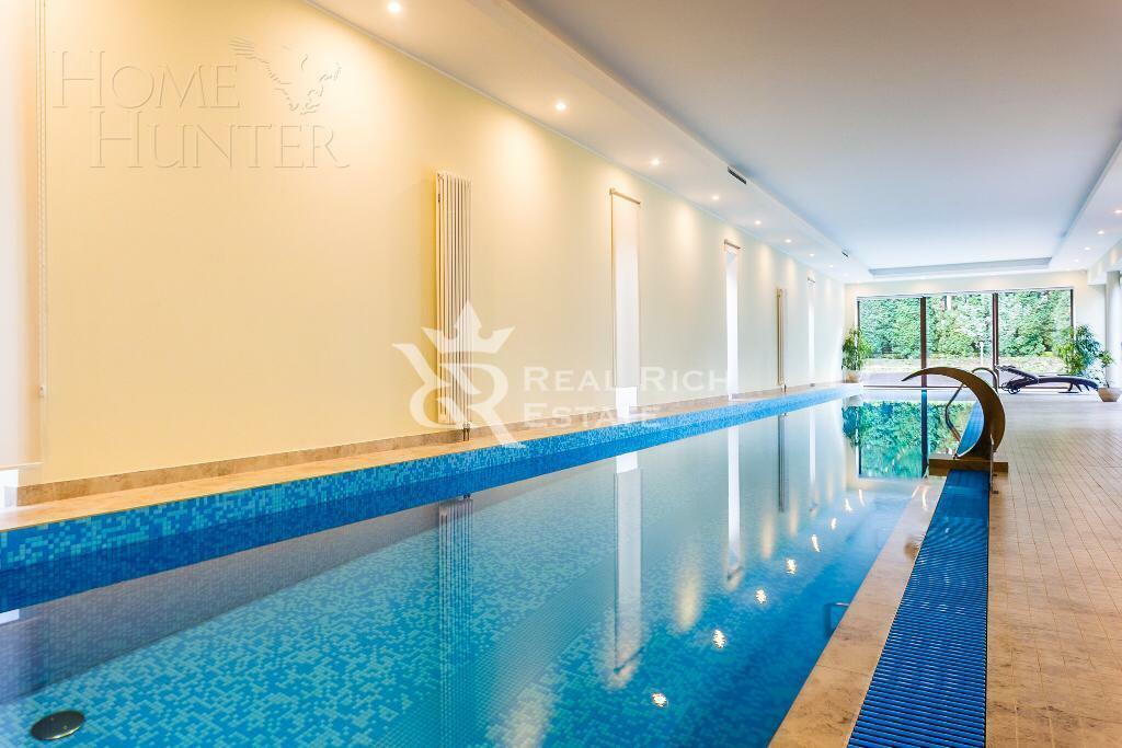 2-этажный коттедж 1 200 м² с отделкой