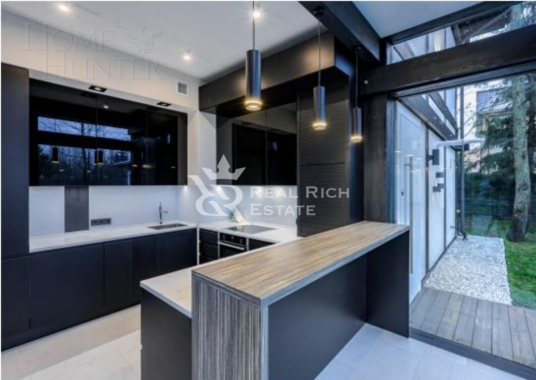 2-этажный коттедж 225 м² с отделкой