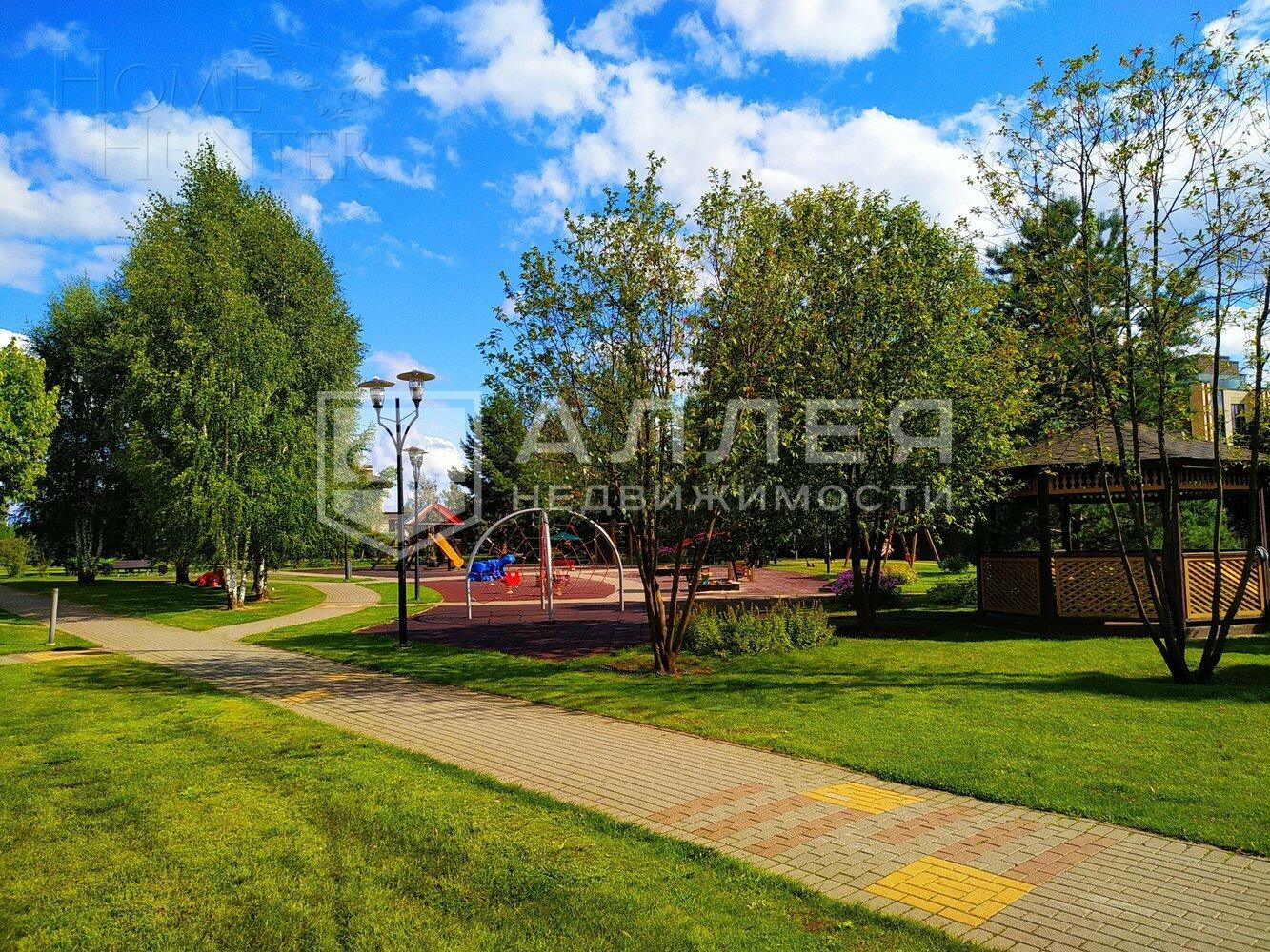 2-этажный таунхаус 200 м² с отделкой