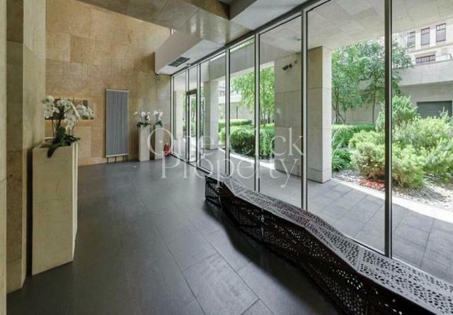 4-КОМН. КВАРТИРА С ОТДЕЛКОЙ 232.5 М² НА 2 ЭТАЖЕ