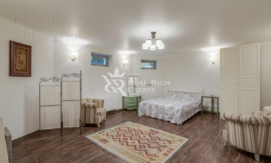 2-этажный коттедж 700 м² с отделкой