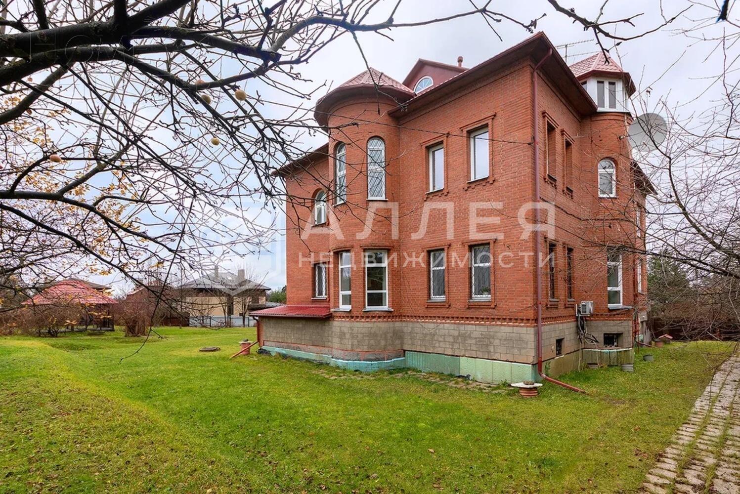 2-этажный коттедж 850 м² с отделкой