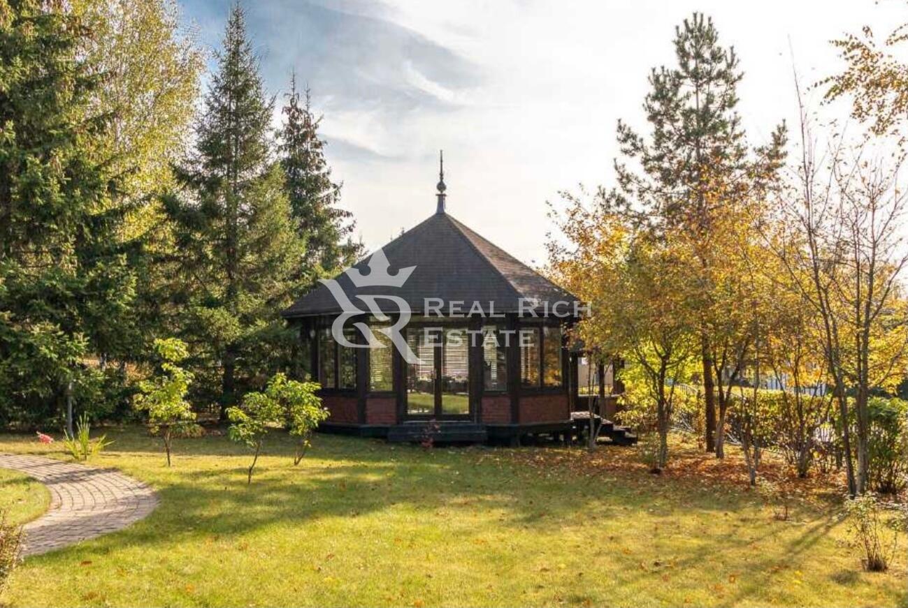 2-этажный коттедж 806 м² с отделкой