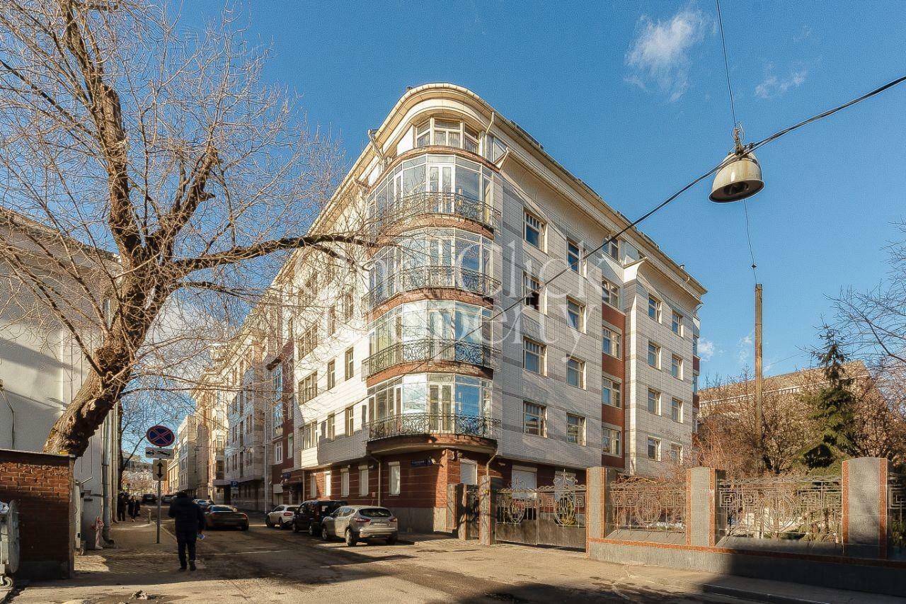 3-КОМН. КВАРТИРА С ОТДЕЛКОЙ 153 М² НА 4 ЭТАЖЕ