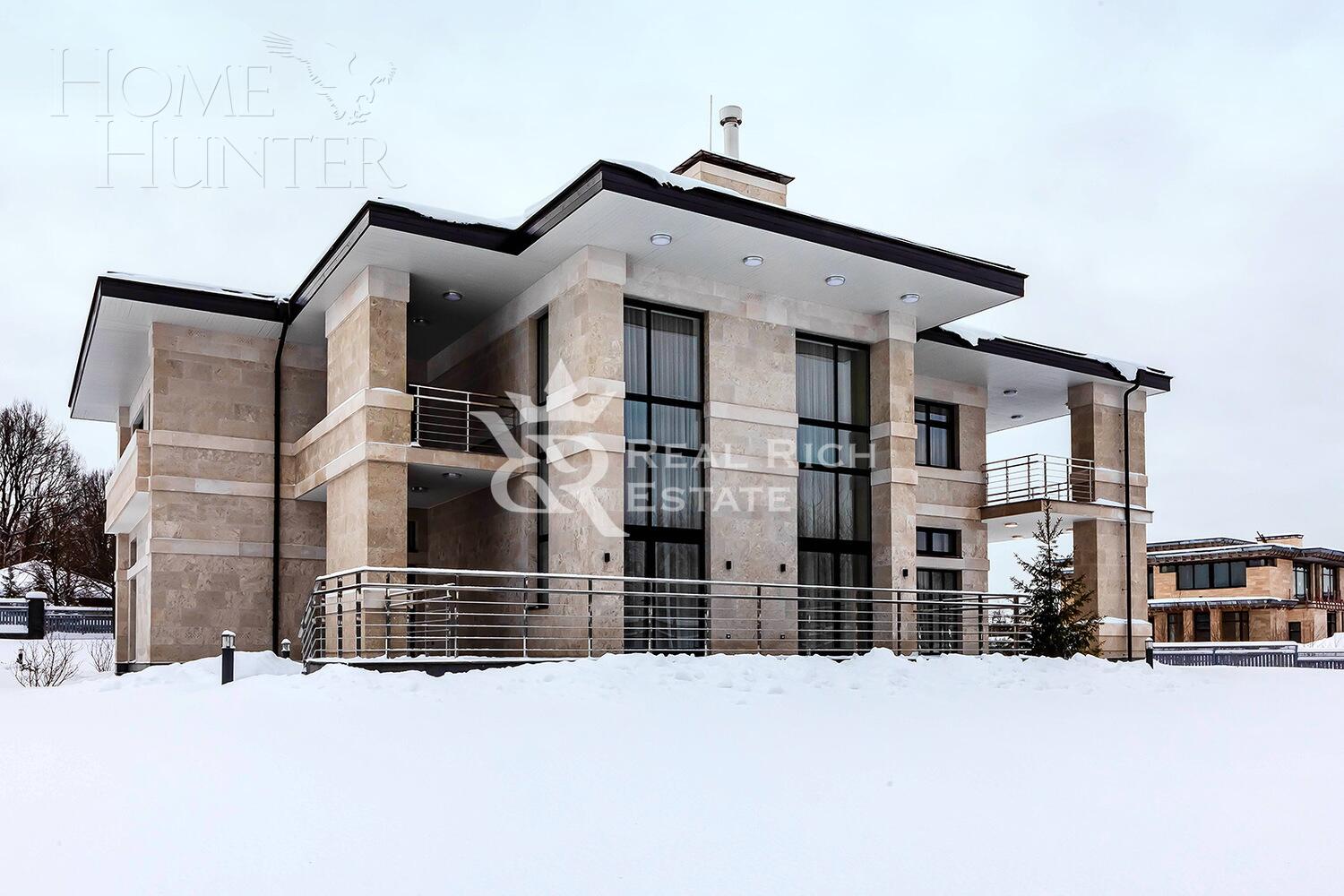 2-этажный коттедж 1 017.21 м² с отделкой