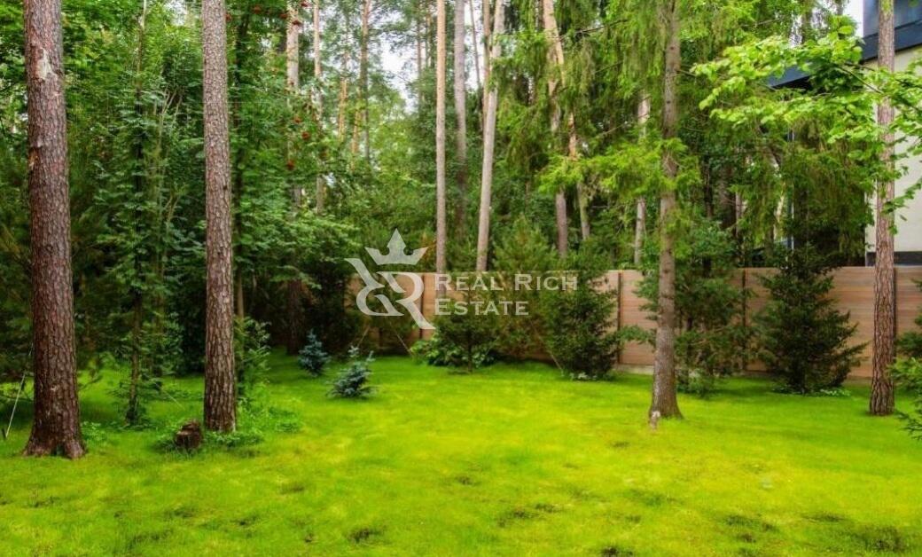 2-этажный коттедж 600 м² с отделкой