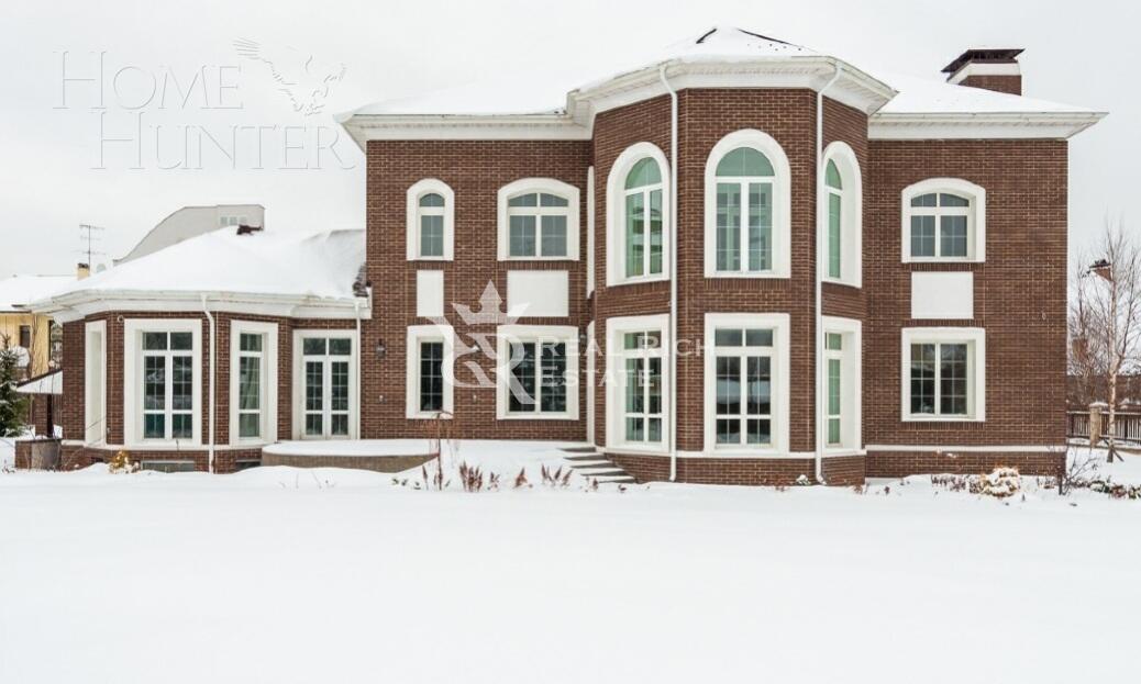 2-этажный коттедж 764 м² с отделкой