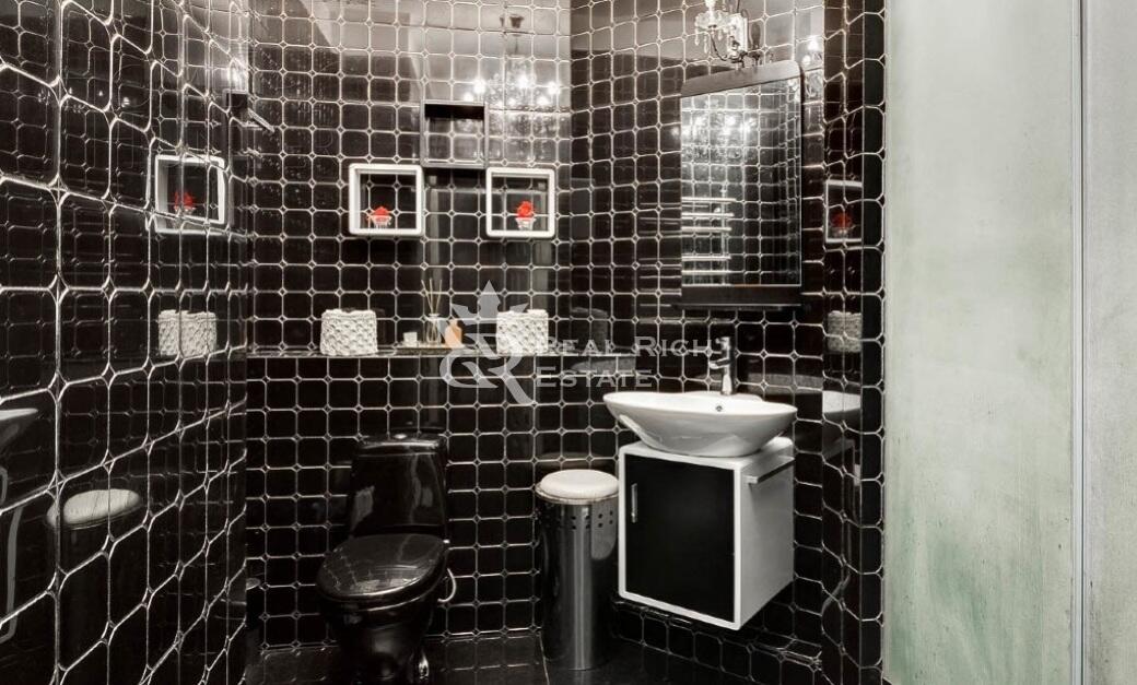 3-этажный коттедж 860 м² с отделкой