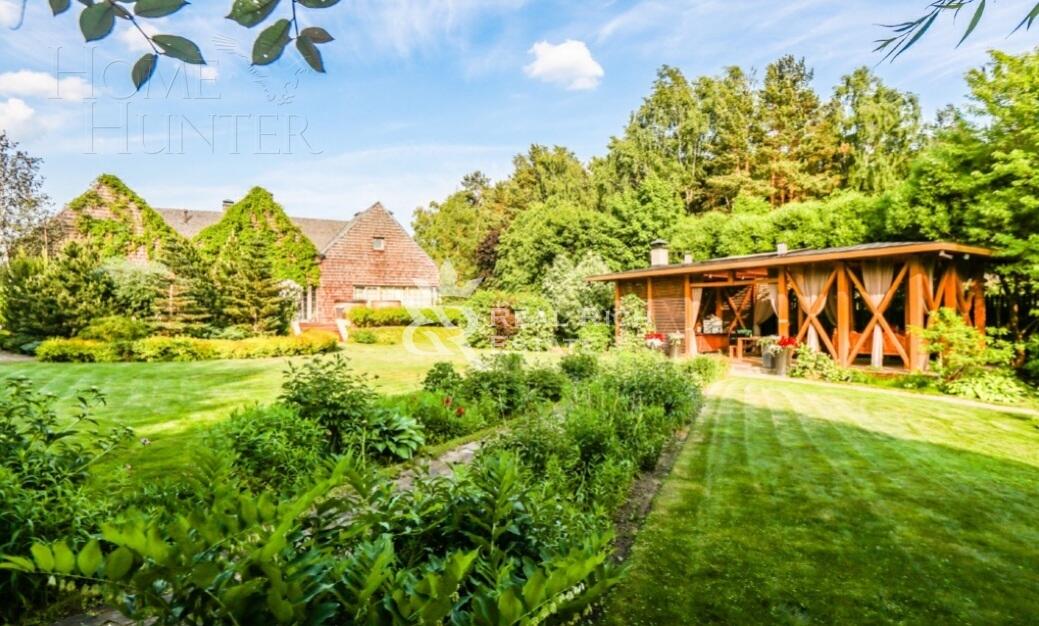 2-этажный коттедж 720 м² с отделкой