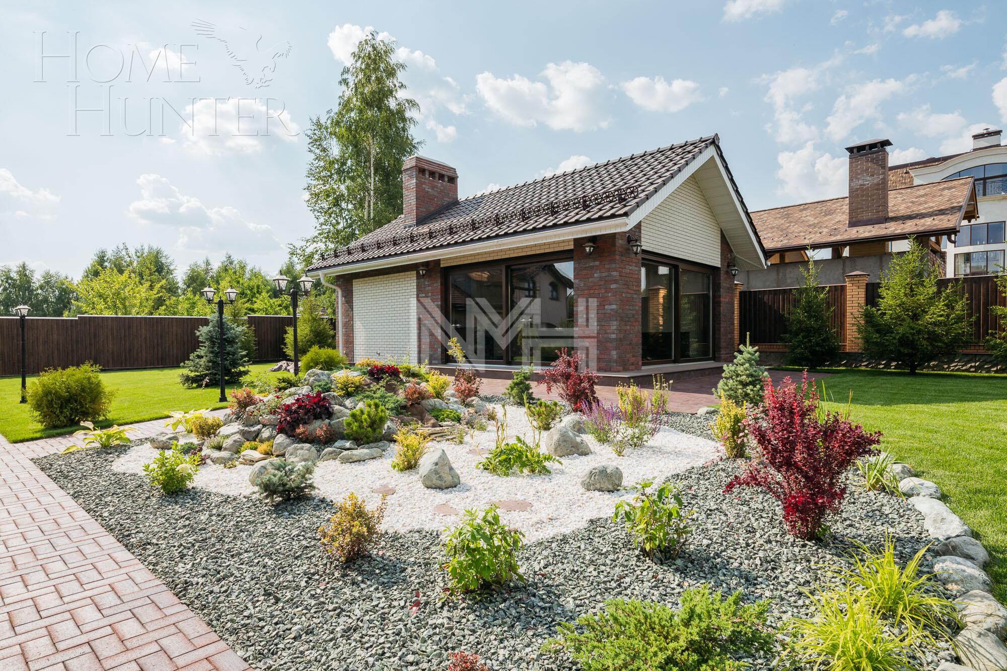 2-этажный коттедж 900 м² с отделкой