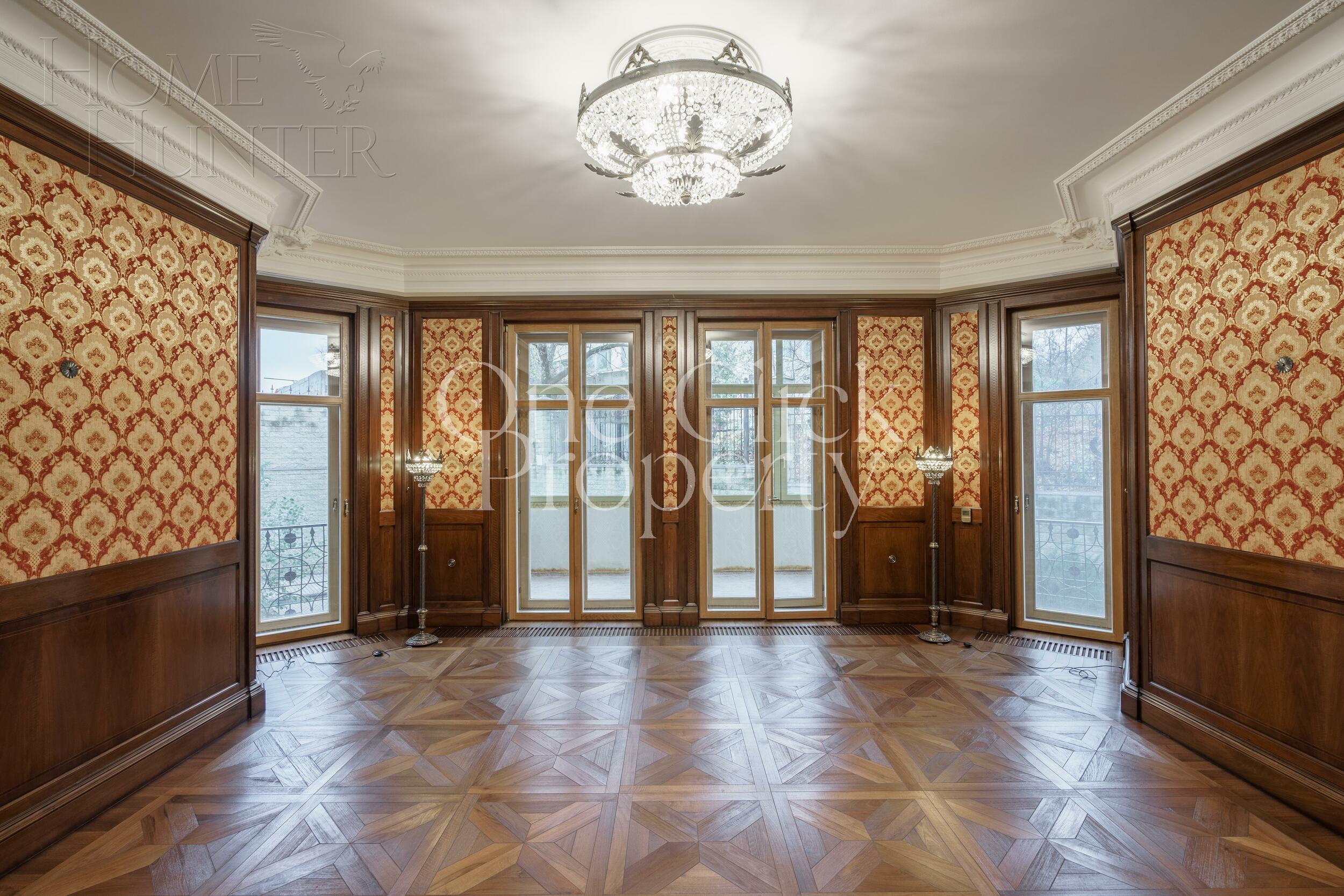 2-КОМН. КВАРТИРА С ОТДЕЛКОЙ 123 М² НА 2 ЭТАЖЕ