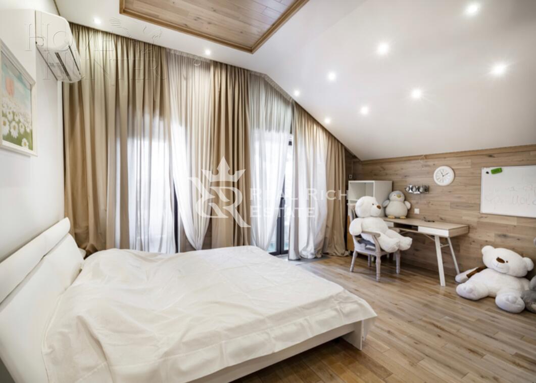 2-этажный коттедж 420 м² с отделкой