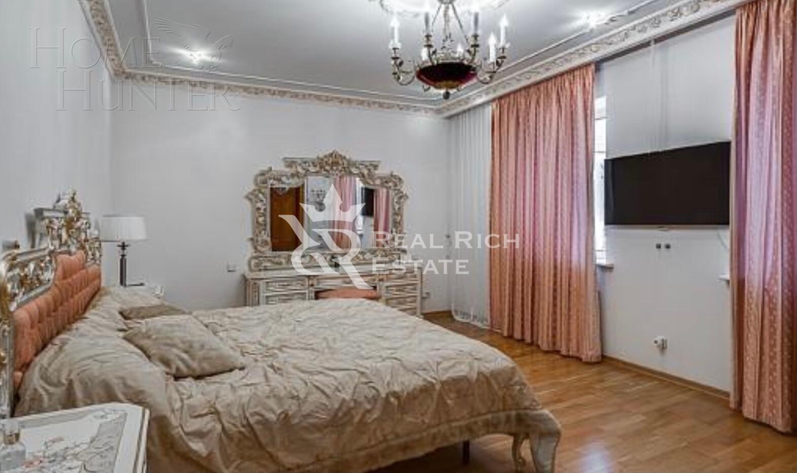 2-этажный коттедж 500 м² с отделкой