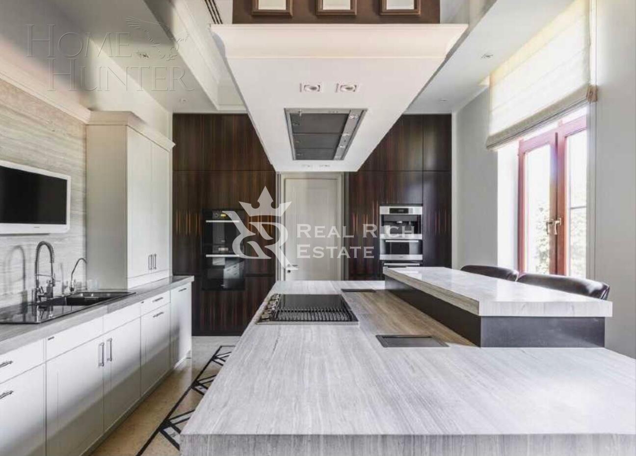 2-этажный коттедж 850 м² с отделкой