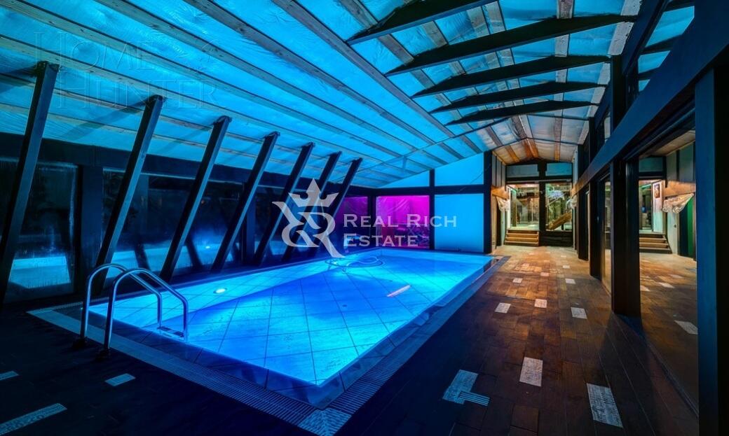 2-этажный коттедж 500 м² с отделкой