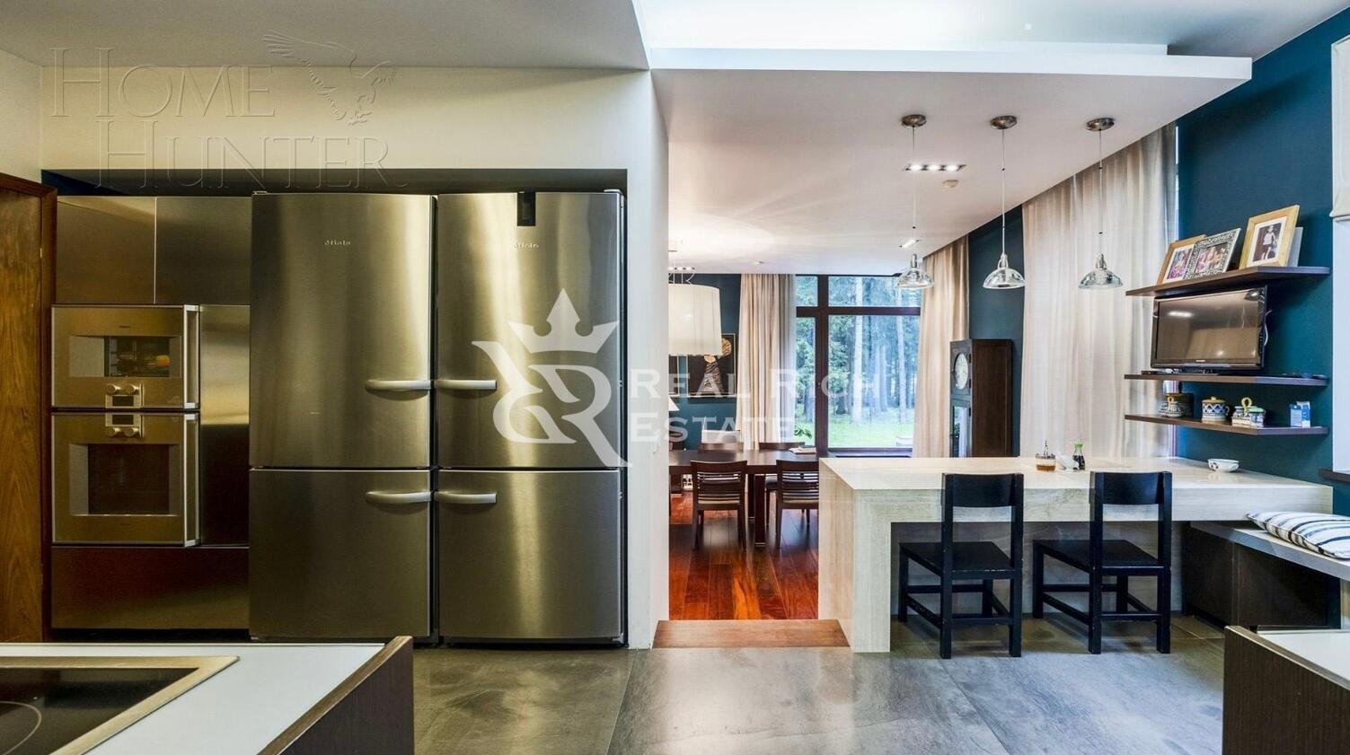 2-этажный коттедж 1 254 м² с отделкой