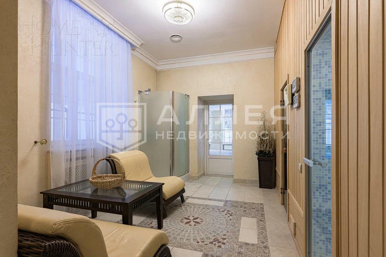 2-этажный коттедж 1 250 м² с отделкой