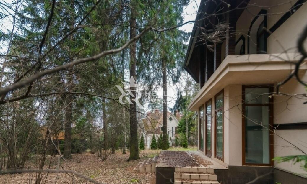 2-этажный коттедж 504 м² без отделки