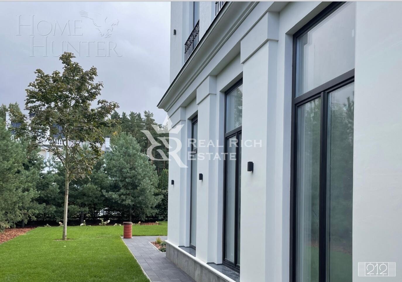 2-этажный коттедж 890 м² с отделкой