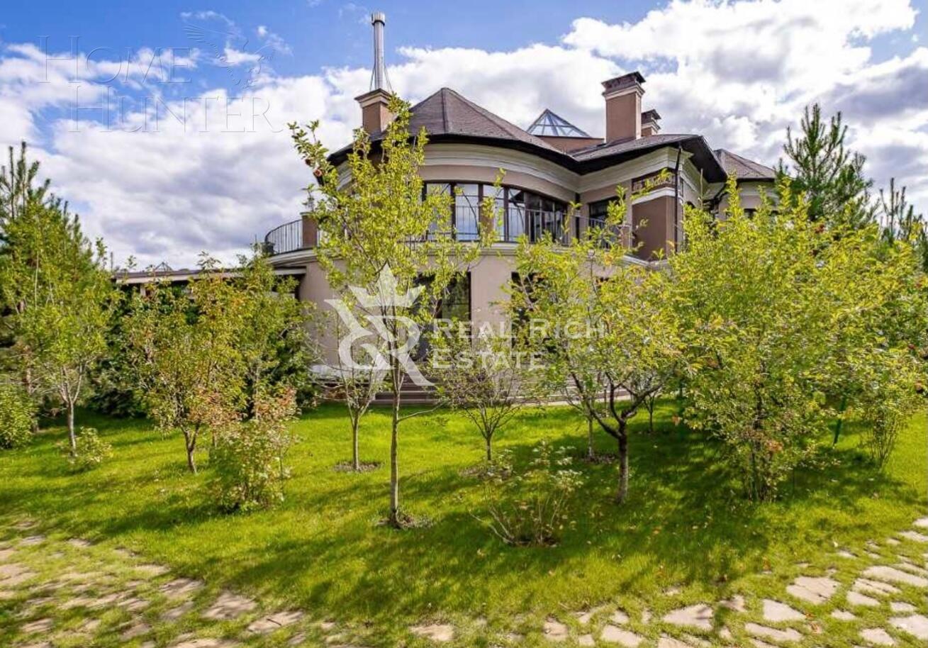 2-этажный коттедж 700 м² с отделкой