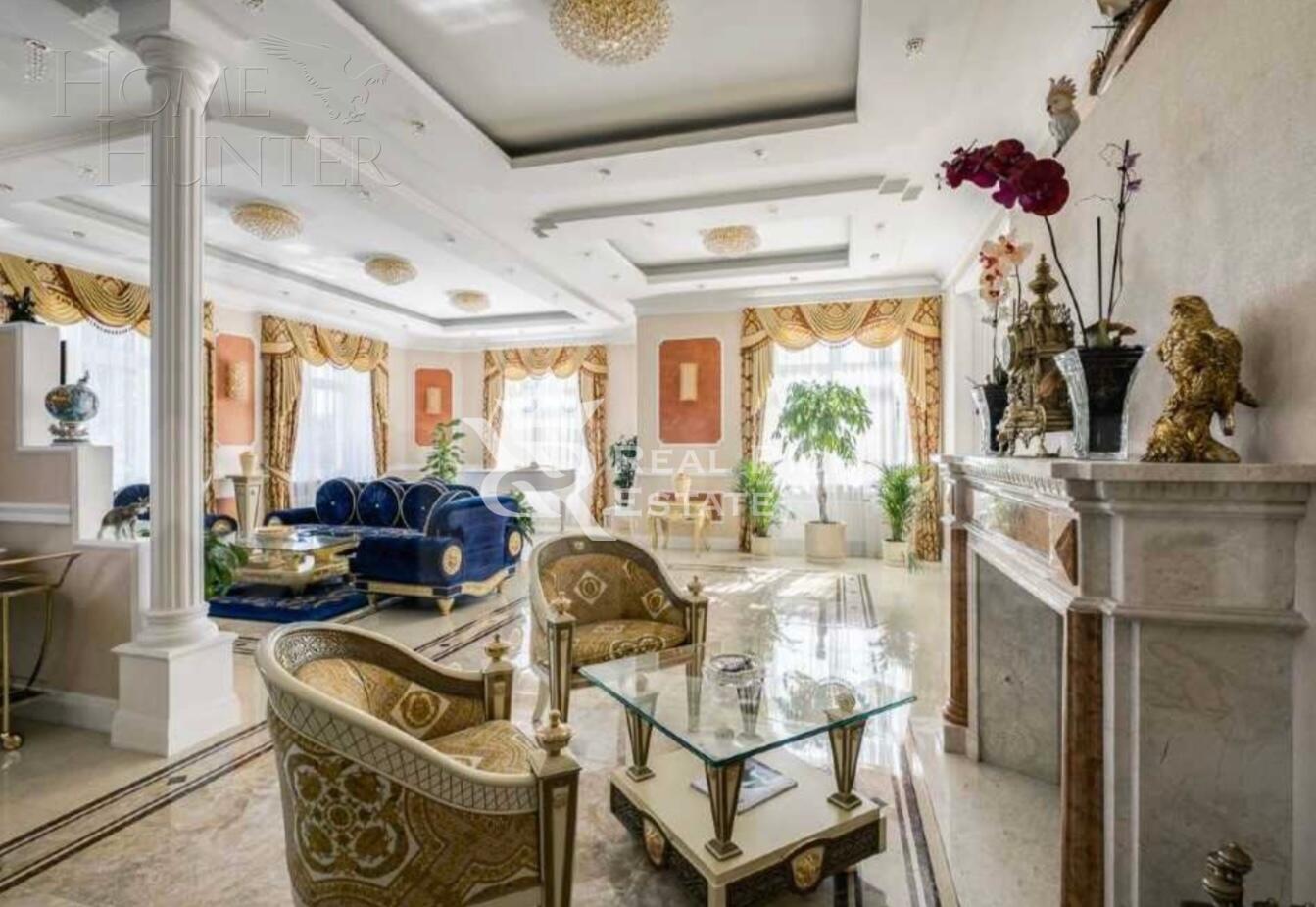 3-этажный коттедж 1 650 м² с отделкой