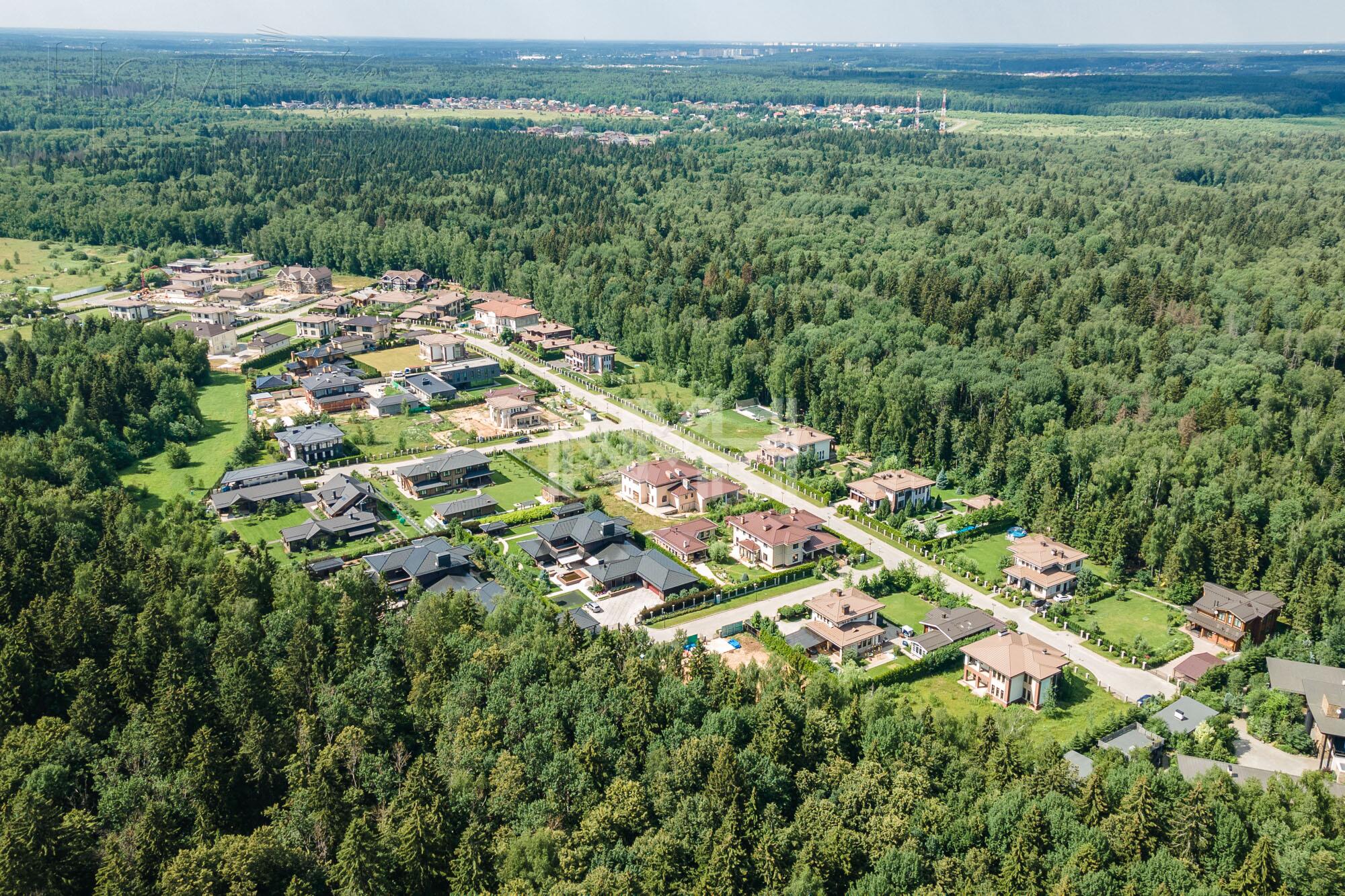 2-этажный коттедж 655 м² с отделкой