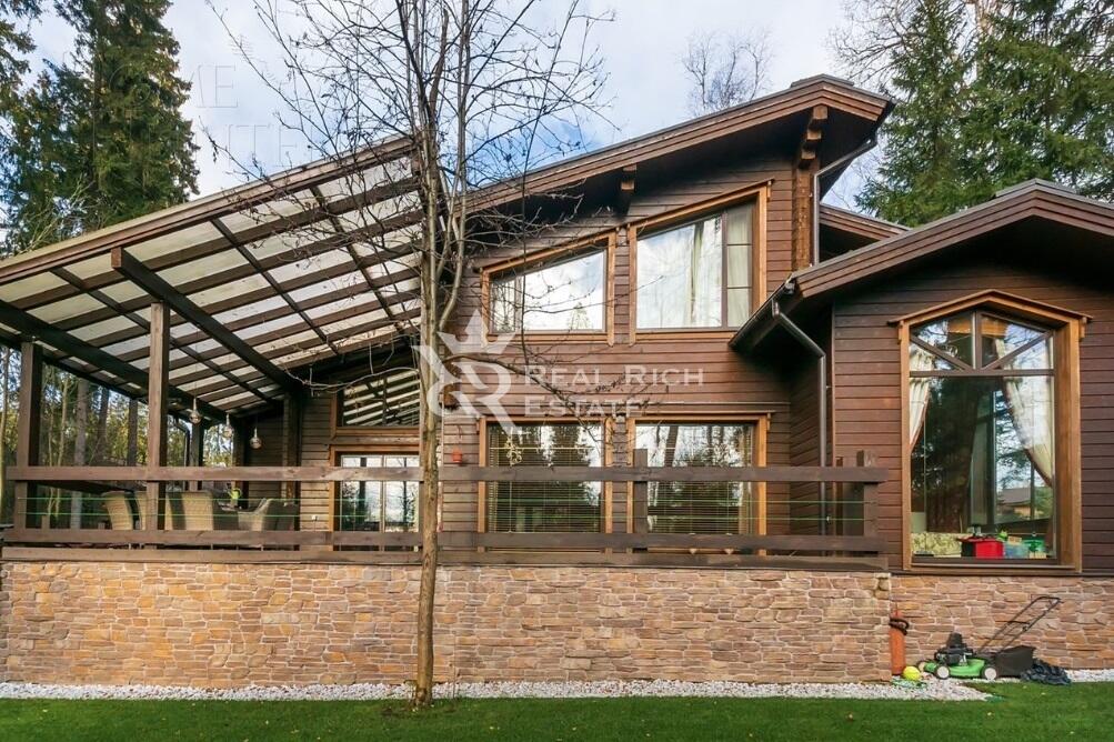 2-этажный коттедж 307 м² с отделкой