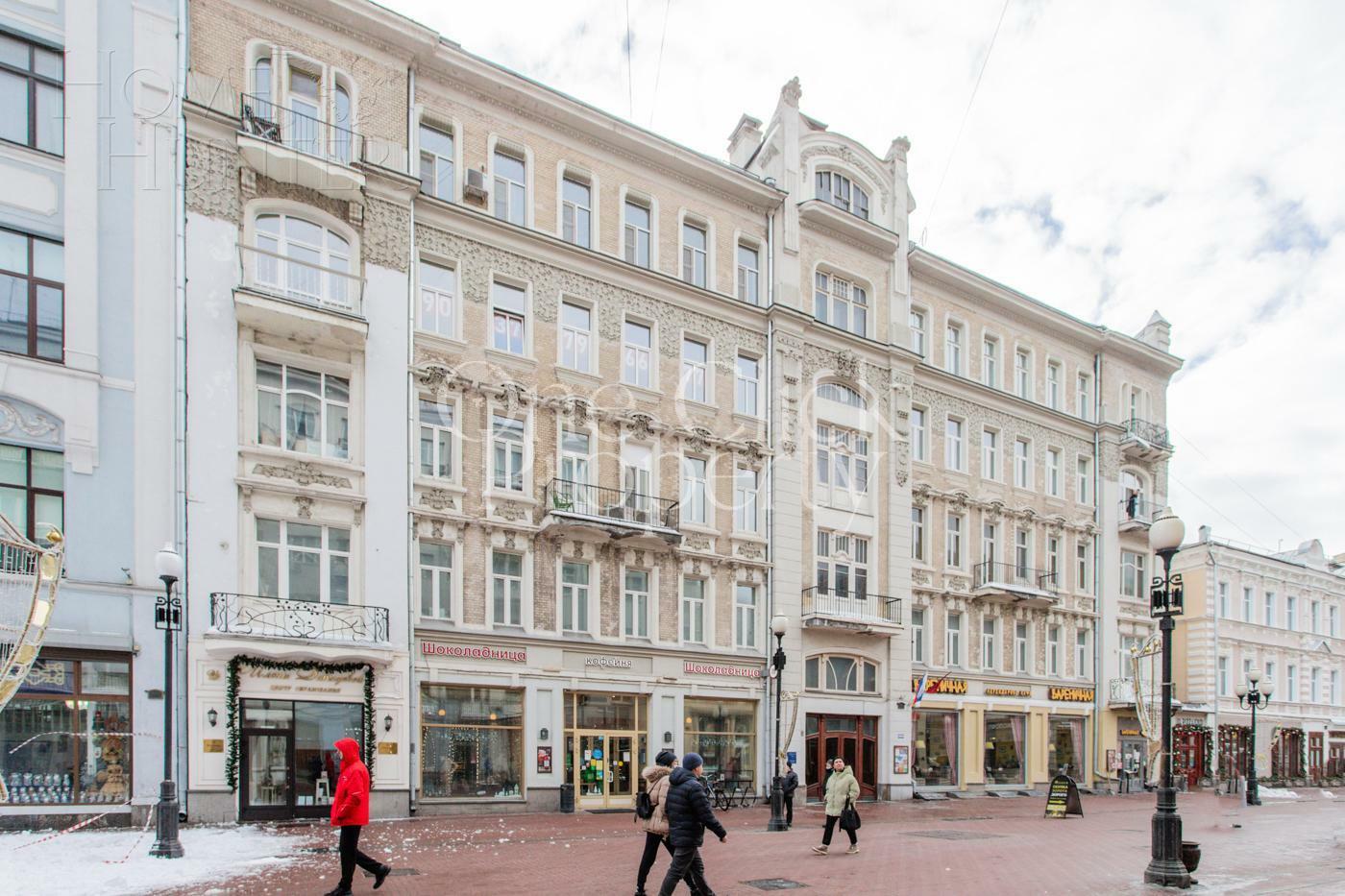 3-КОМН. КВАРТИРА С ОТДЕЛКОЙ 140 М² НА 4 ЭТАЖЕ