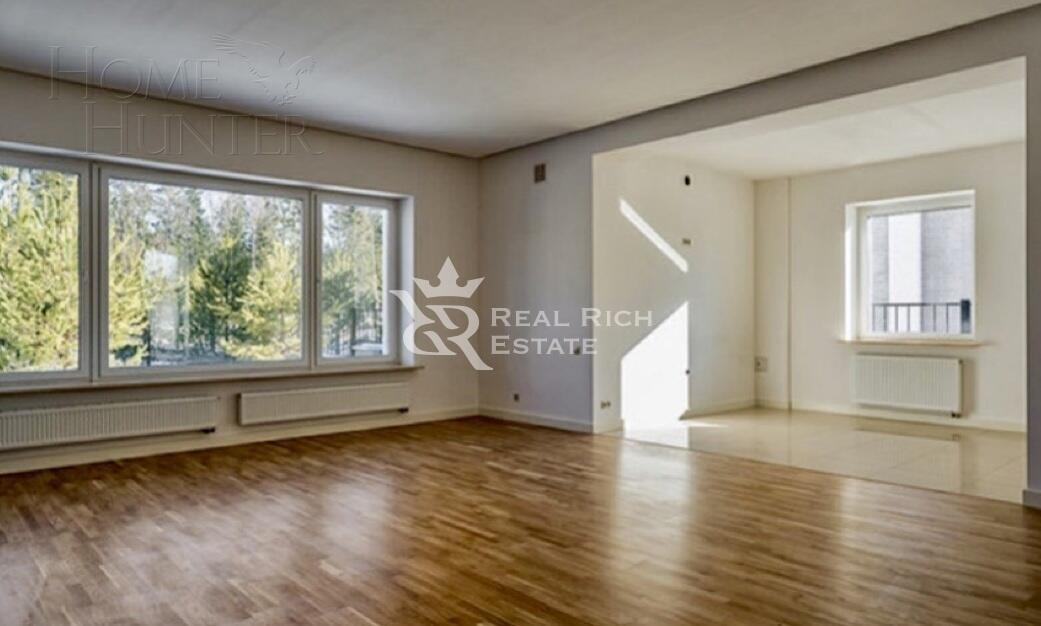 2-этажный таунхаус 383 м² с отделкой