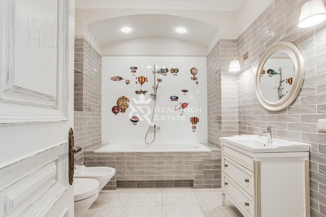 2-этажный коттедж 920 м² с отделкой