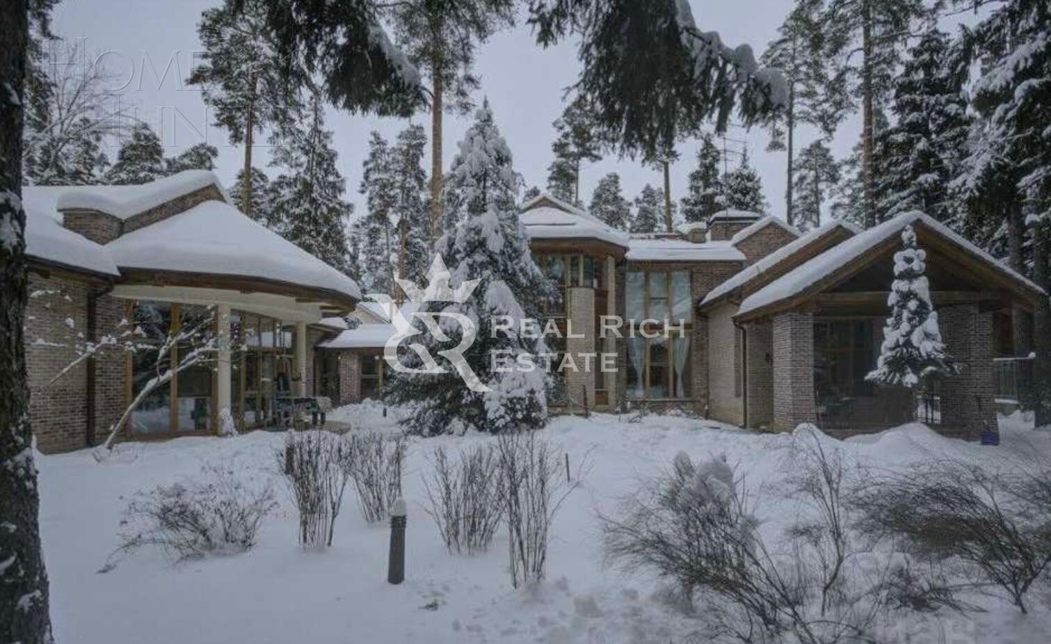 2-этажный коттедж 600 м² с отделкой