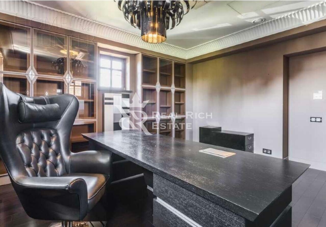 2-этажный коттедж 850 м² с отделкой