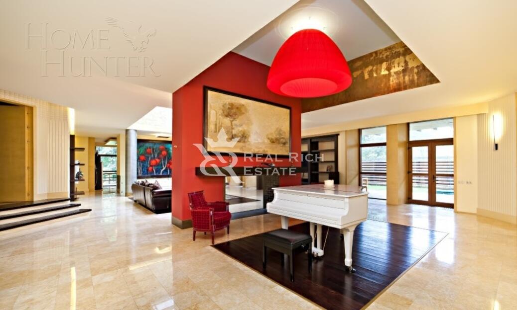 1-этажный коттедж 800 м² с отделкой