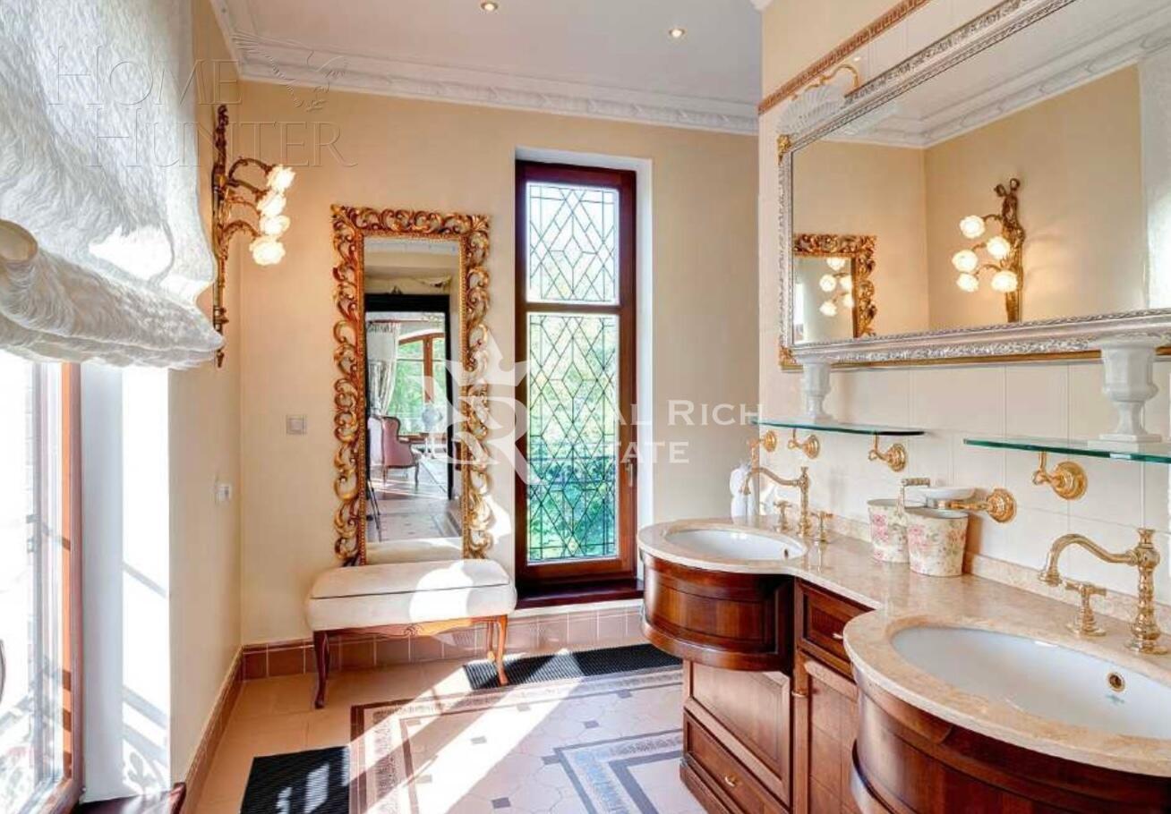 2-этажный коттедж 806 м² с отделкой