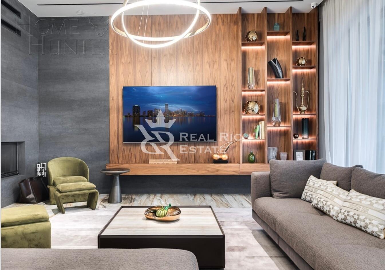 3-этажный коттедж 1 200 м² с отделкой