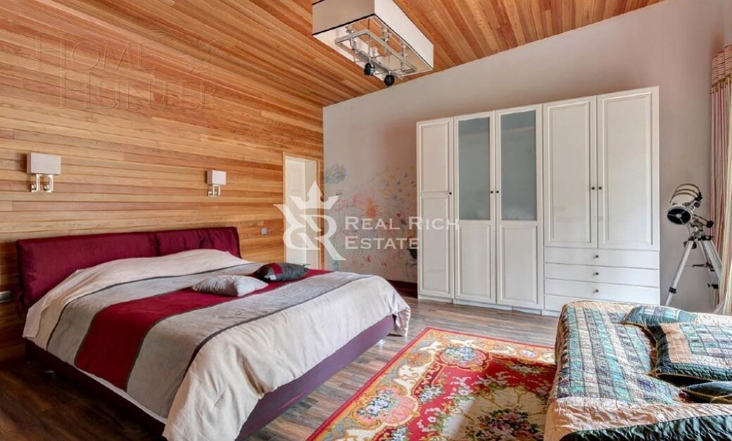 3-этажный коттедж 860 м² с отделкой