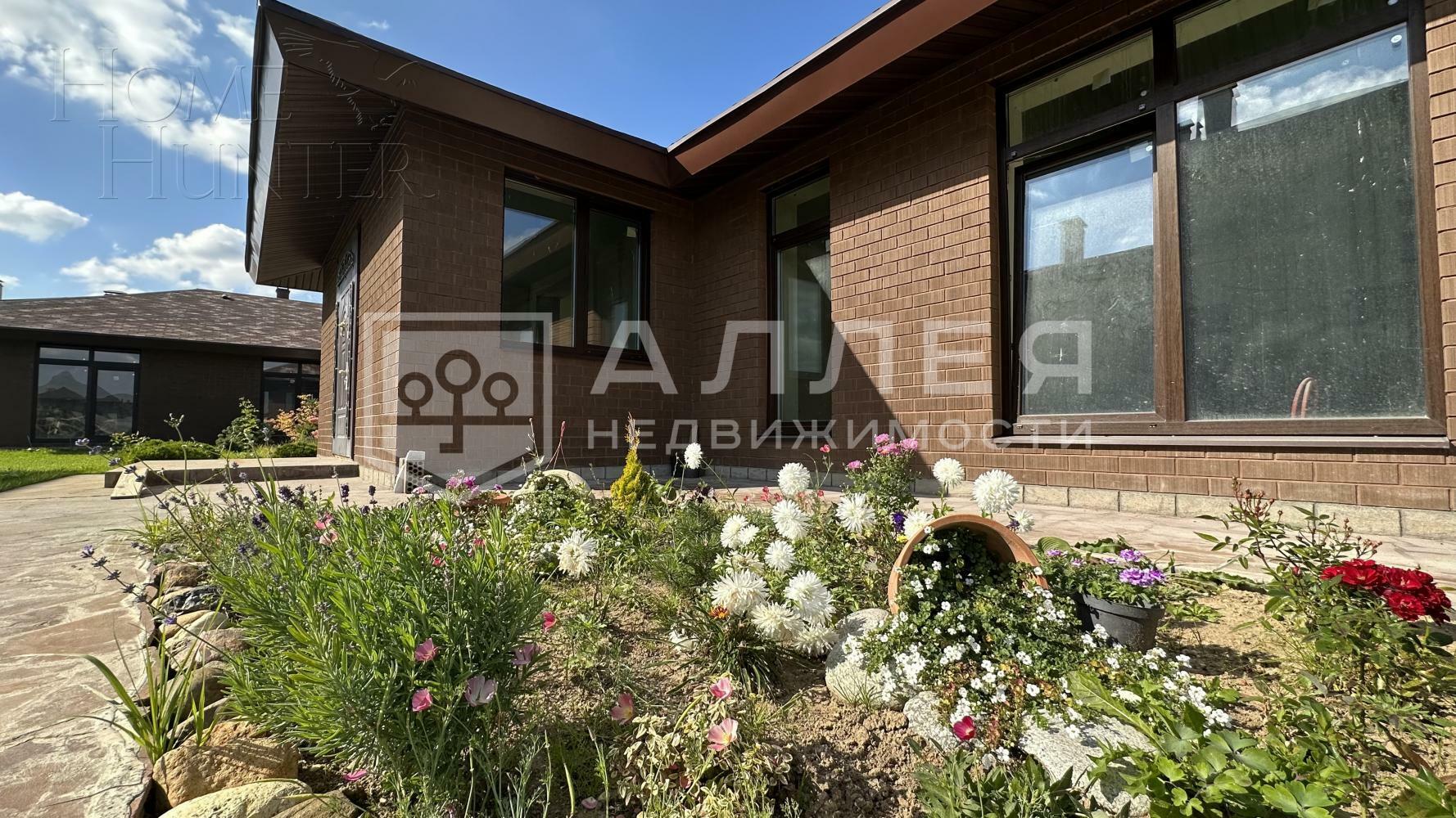 1-этажный коттедж 520.9 м² без отделки