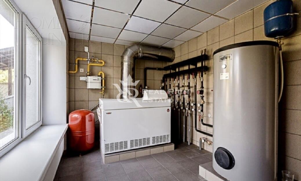 2-этажный таунхаус 338 м² с отделкой