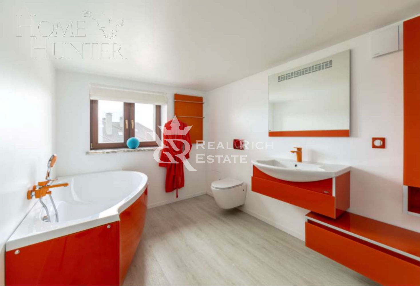 3-этажный коттедж 820 м² с отделкой