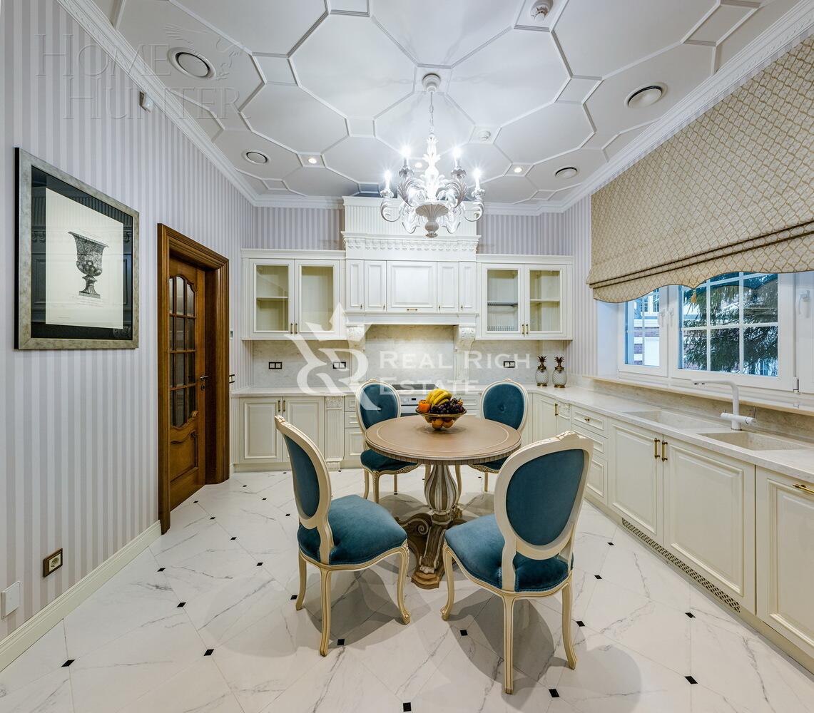 2-этажный коттедж 687 м² с отделкой