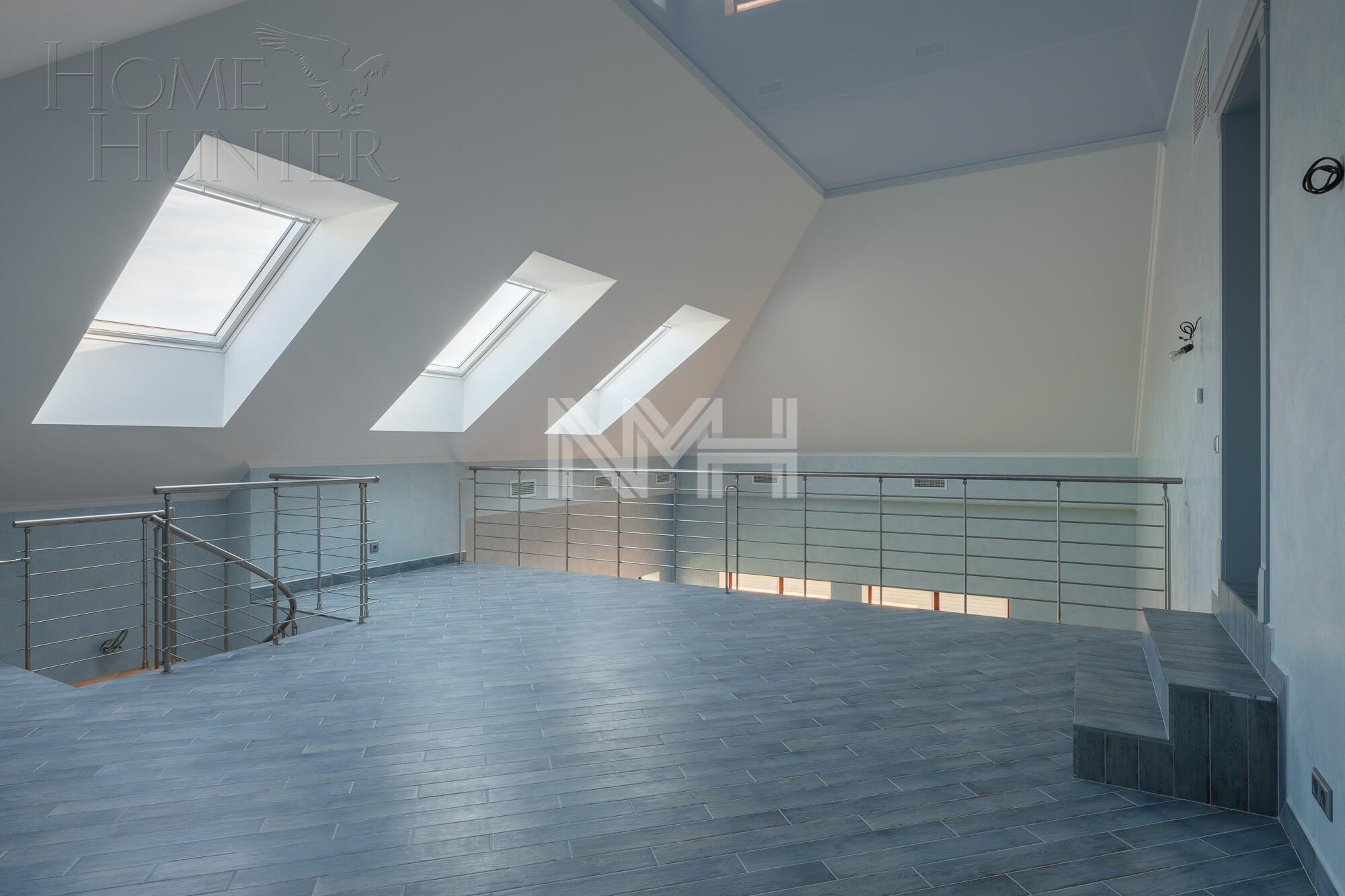 2-этажный коттедж 900 м² с отделкой